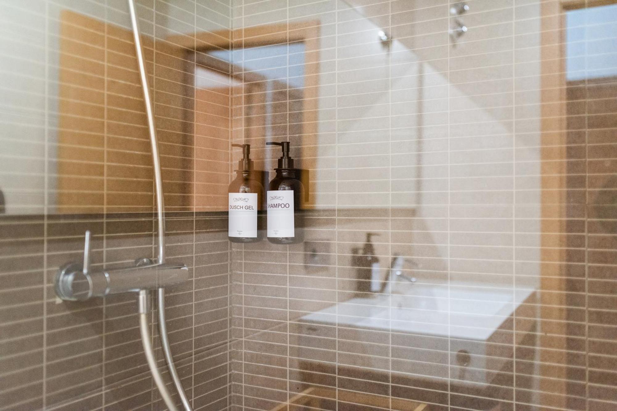 Con Encanto, Centro Apartment