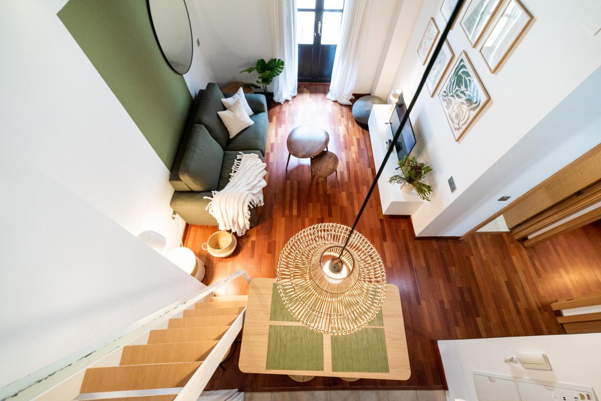 Con Encanto, Centro Apartment